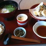 和食さと - 松茸ごはんととろろそば膳