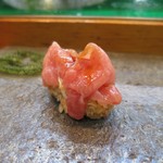 寿司栄 - 鮪トロと蟹