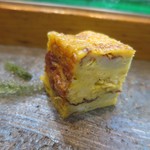 寿司栄 - 玉子焼き
