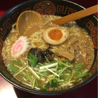 八べえ - 鰻らーめん（味噌）