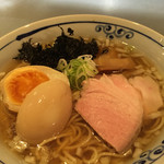 貪瞋癡 - 氷見産煮干しラーメン