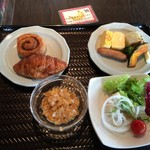 家内の朝食・パンセット