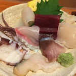 おまかせコース5,500円の刺身の盛り合わせ