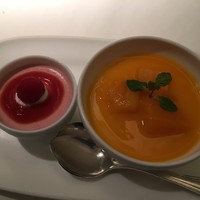 中国料理 翡翠宮 - マンゴー杏仁豆腐