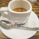 トラットリア ダ コヴィーノ - エスプレッソ　￥400