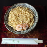 蓬庵 - 錦糸玉子が美しい「ちらし蕎麦」