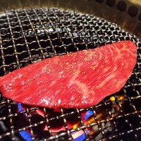 焼肉 銀座コバウ 特別室 - イチボ。