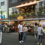 Trattoria&BAR Deel - 人だかりできていました