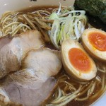 麺屋 志 - 豚醤油ラーメン。旭川ラーメンです。