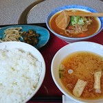 利根食堂 - 料理写真:もつ煮定食700円