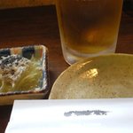 たらキッチン - ビールとお通し