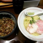 Niboshi Chuuka Soba Suzuran - 四周年限定 天草大王つけそば  ～ニボ昆水添え～850円