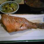 Izumiya - 煮魚定食（本日は赤魚）　　2016.6下旬