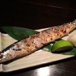 炭火居酒屋 くまさん家 - さんま塩焼き