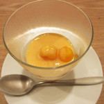 ラ・トラース - 6】小さなデザート:メロン 奈良のレンゲはちみつ(2016.6月)