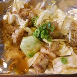 そらいえ - ホルモン鉄板焼き（塩）：700円