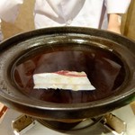 徳山鮓 - くまさんのお肉は「脂」が美味しいので、脂が溶け出てしまわないように、弱火でいただくのがポイント！