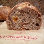 ル・グルニエ・ア・パン - アルデショア断面