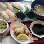 すし処 絲魚 - "にぎり寿司定食"1,200円