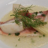 bottega 柏店 - メイン料理のアクアパッツァ（魚は赤魚）