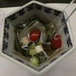 旬菜 おぐら家 - じゅんさいと初夏野菜の酢の物