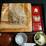 蕎麦処 一休 - 月山寒晒し蕎麦(出羽香り十一)大盛￥1350(H28.5.10撮影)