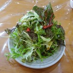 上海楼 - カレー炒飯に付くサラダ