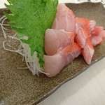 海鮮寿司とれとれ市場 - 金目鯛のお造り