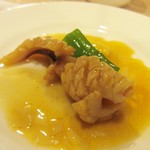 春梅子餐廳 - イカと野菜のピリ辛炒め、これは案外唐辛子が効いてピリ辛でした。
