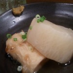 炭焼処串侍 - お通しのおでん