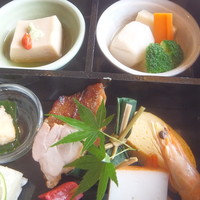 美濃吉 東武池袋店 - 伏見御膳