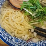 必死のパッチ製麺所 - モチモチ平打ち太麺