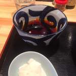 蕎麦とラー油で幸なった。 天満橋店 - 思ったほど辛くないです