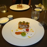 フレンチレストラン にき亭 - 【6月】前菜。ミルフィーユの間には確か生エビと白身魚。色が綺麗でテンション◎☝