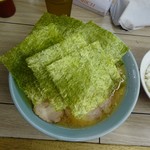 らすた - 「らすた・本店」こちらは同行知人らが食べた「らすた麵ライスセット」900円(税込み)