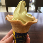 ミニストップ - 料理写真:マスクメロンソフト