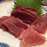 天一 - 本鮪食べ比べ！180キロの日南どれ