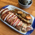 中里飲食店 - イカ焼き、つぶ貝焼き、ホタテ焼き。