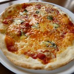 ビアホフ ガンバリウス - トマトとバジルのマルゲリータ(2016年)