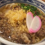 天霧 - 肉うどんセット<税込>710円の肉うどん※拡大(2016.06.28)