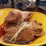 金八 - 鯛と鰤のあら炊き