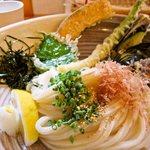 季節の野菜天ぶっかけうどん￥１０００