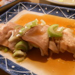 もつ焼き じんちゃん - ガツ刺し（'10/10）