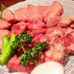 焼肉トラジ - 