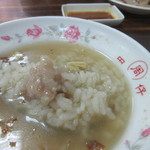 周記肉粥店 - お粥にはなんともいえない出汁のウマさがあって２杯頼んでも食べれたかも。
            