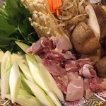 コーチン亭 せら - 鍋の材料
      