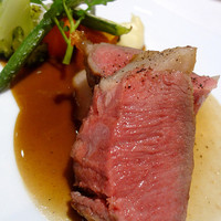 MILLE - オーストラリア産の仔羊背肉のロースト
