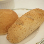 S.S.コロンビア・ダイニングルーム - パン