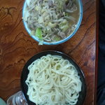 ラーメンひかり - 野菜つけめん　麺もけっこうあるねぇ