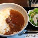 肉焼亭　うしのすけ - 肉焼亭 うしのすけ ＠本蓮沼 ランチ 牛すじカレー 600円（税込）